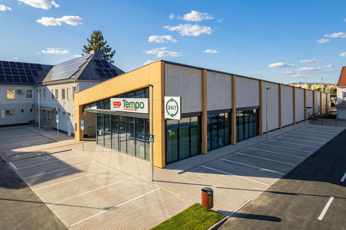 Retail park COOP Jednota